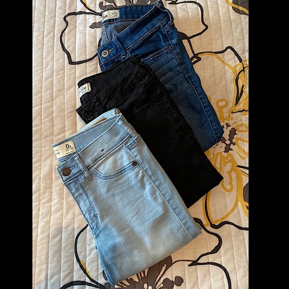 👖*WILL SELL INDIVIDUALLY* 3 pairs of jeans(jr)👖 - Picture 1 of 12